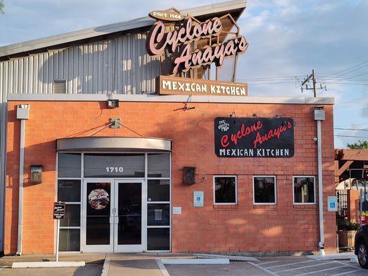 Restaurant Entrance