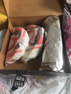 DLT, crunchy taco, SPICY DOUBLE CHALUPA