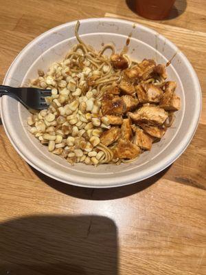 Teriyaki chicken with noodles and corn