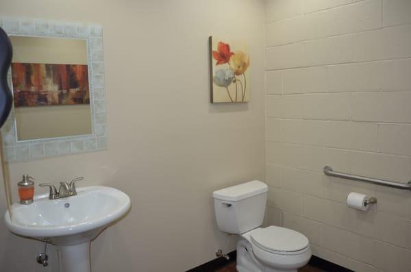 Enjoy! Newly remodeled client bathroom!