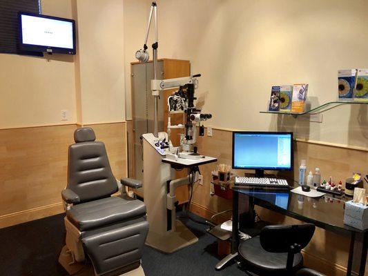 One of the many exam rooms with state of the art equipment!