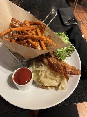 Grilled Chicken Sandwich sweet potatoe fries