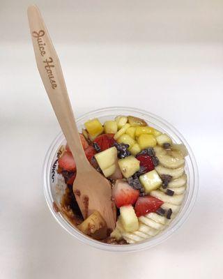 JH acai bowl