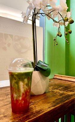 Organic Matcha Berry Bubble Tea (strawberry is the berry!)