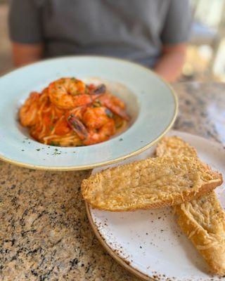 Tomato basil pasta