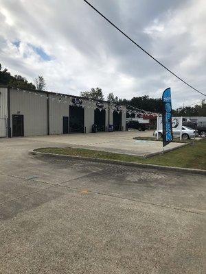 Premier Tire & Auto