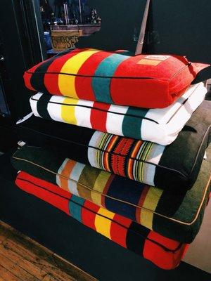 Someone PLEASE go buy one of these Pendleton pet beds for your furry friend