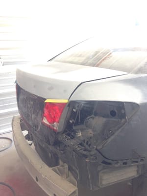 DLP Auto Body & Paint Repair