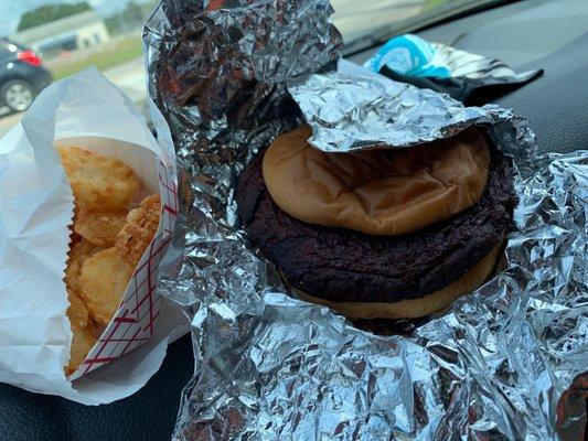 Fried bologna till it's burnt the way I like it and tater tot's