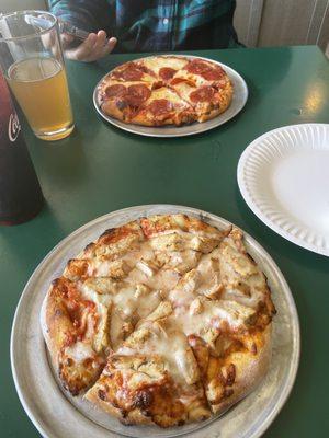 Chicken and garlic lunch personal pizza along with a personal pepperoni