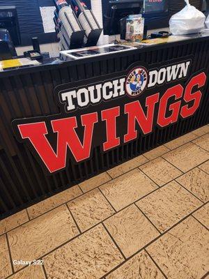 Touchdown Wings