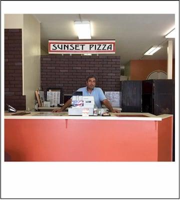 Sunset Pizza & Grille Order Counter