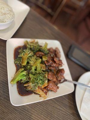 6. Beef with Broccoli