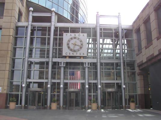 The Tabor Center 17th Street Entrance