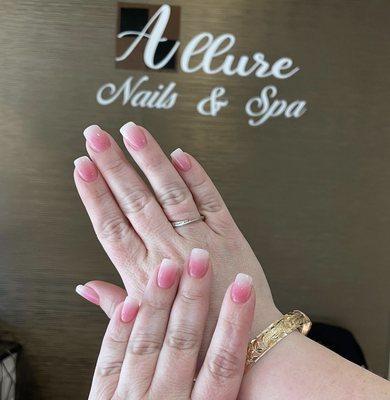 Ombré French manicure