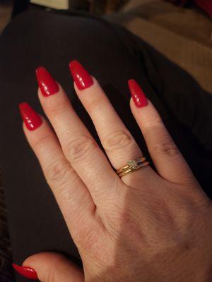 Coffin red nails