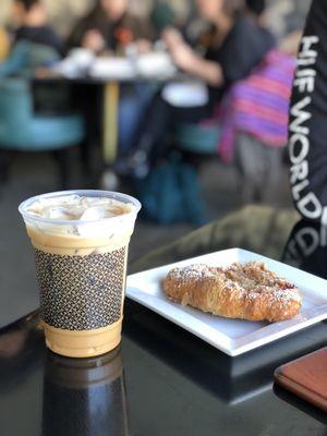 Vanilla latte and croissant