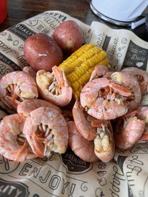 Boiled shrimp. Royal reds!