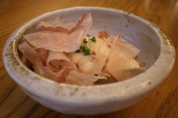 Homemade tofu with bonito flakes