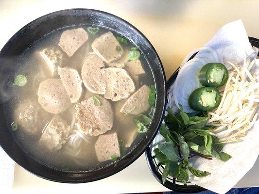 Meatball pho