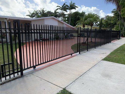 Aluminum Fence & Gate