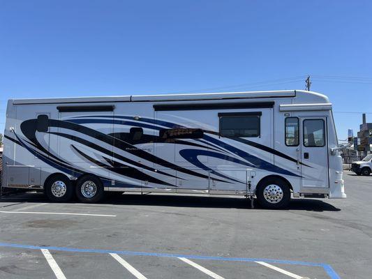 Escondido Body Refinishing Truck and RV