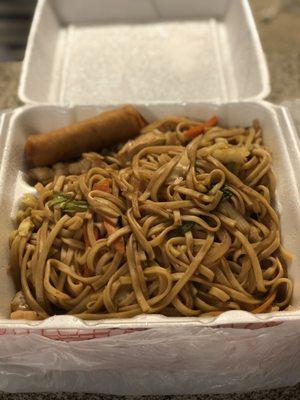 combination Lo Mein (Soft Noodles) but with chicken and shrimp only