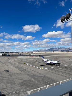 North Las Vegas Airport (VGT)