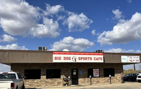 Big Dog Sports Cafe