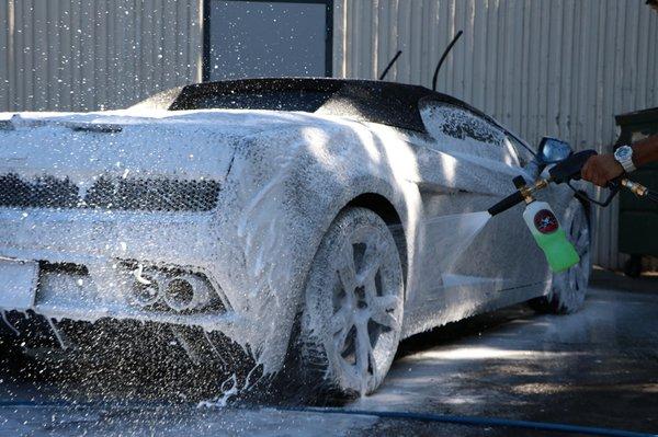 Foaming up a Lamborghini