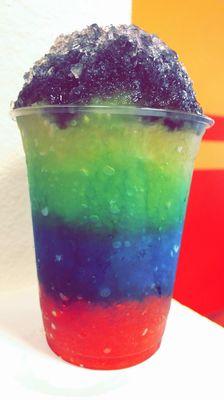 Raspado Rainbow 

Riquísimo por cierto!