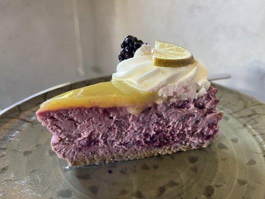 It was a GREAT decision to get this Blackberry, Key Lime cheesecake to-go! Such a tasty breakfast;)