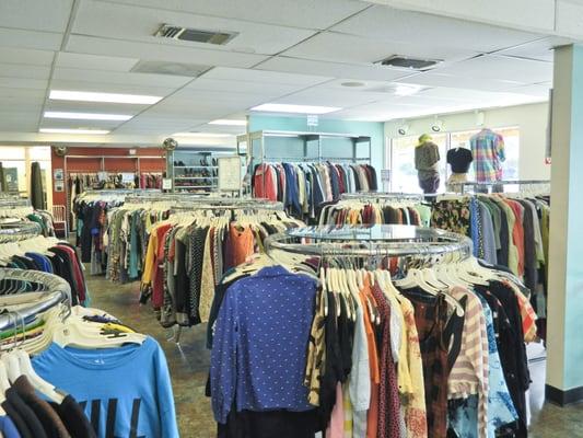 Buffalo Exchange Outlet San Antonio Interior