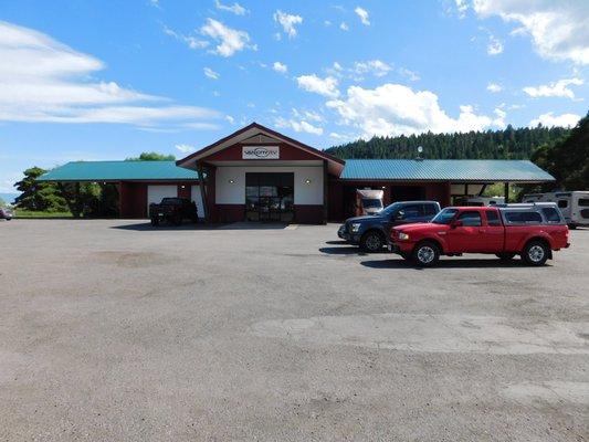 Van City RV - Montana store front