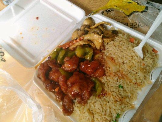 General Tso's chicken, chicken and mushroom, and veggie stir fried rice