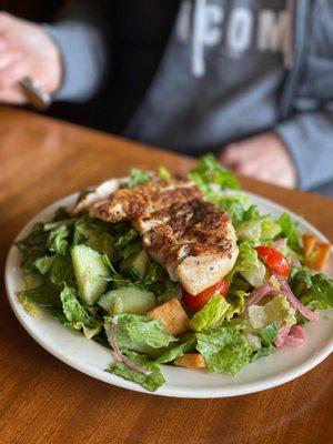 Pub Green salad add chicken, she loved this salad! Said it was refreshing and crisp, filling