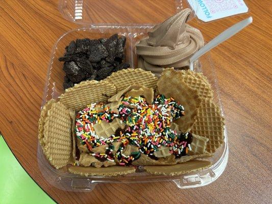 New ice cream "nacho" plate! Pick your soft serve, topping, and sauce with choice of sprinkles over waffle pieces