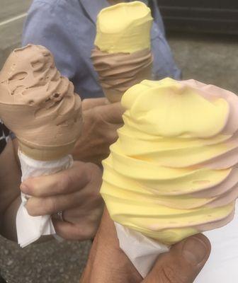 These are all small cones!!!! Unbelievable! Strawberry/banana Chocolate/banana ...and solid chocolate