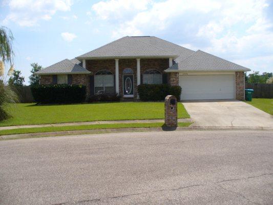 Beautiful 2100SF all brick home.