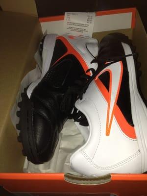 OMG, awesome selection of soccer shoes, indoor and outdoor cleats. These were in sale for $40, Nike CTR360 Liberetto