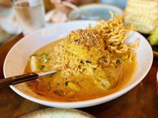 Khao Soi - decent, but not as good as Dusita Thai (Santa Clara)