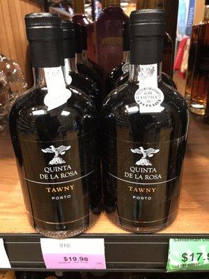 Quinta de la Rosa Tawny Port. Can't find this in STL & it's amazing!