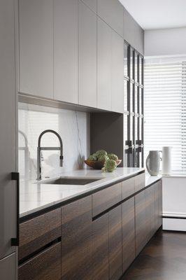 Contemporary Kitchen in a San Francisco condominium