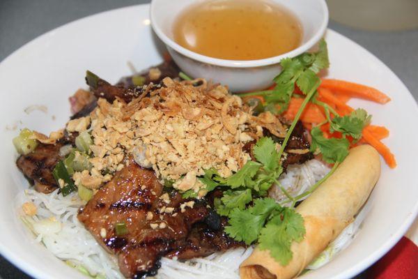 Bun Thit Nuong (Grilled Pork Vermicelli with egg roll