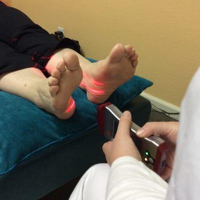 Erchonia XLR8 in action, helping to soothe discomfort caused by planter fasciitis.