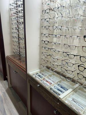 Eyeglasses area at the office