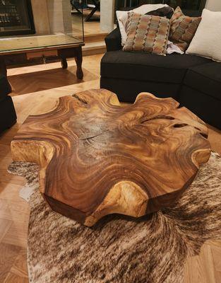 Round Acacia wood slab, 5" thick!