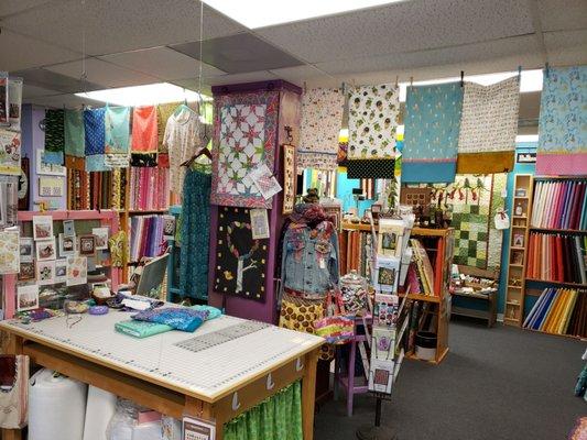 Drangonfly Quilt Shop