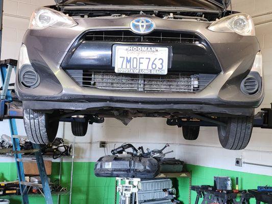 Replacing fuel tank on Prius C