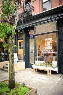 Om Aroma organic skincare, locally produced in NYC